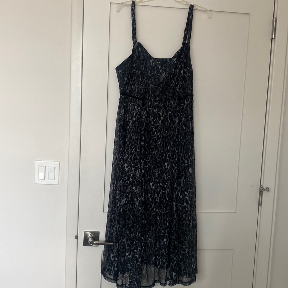 Torrid. Size: 2X. Cute and sexy dress!! - Picture 6 of 14
